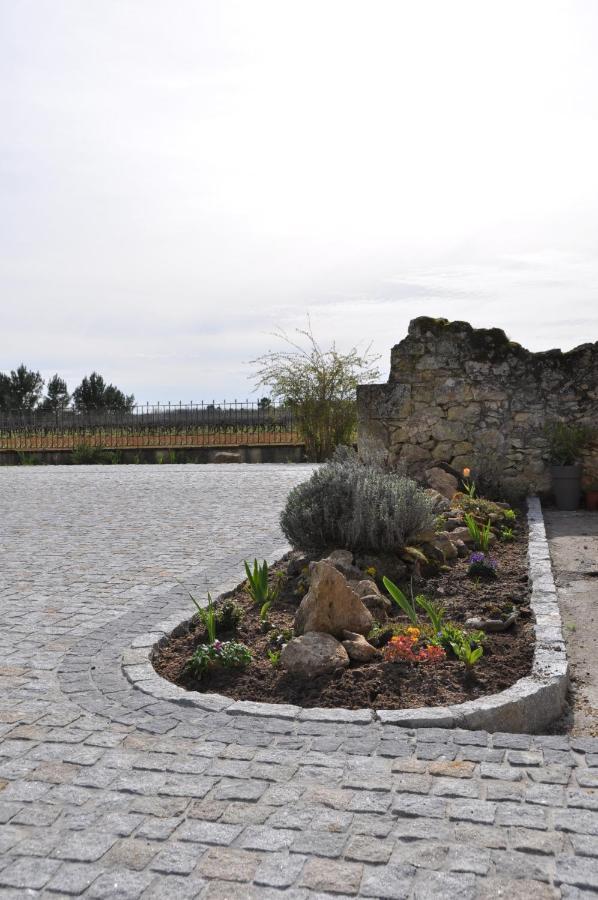 Clos San Gianni Pujols-sur-Ciron Exterior photo